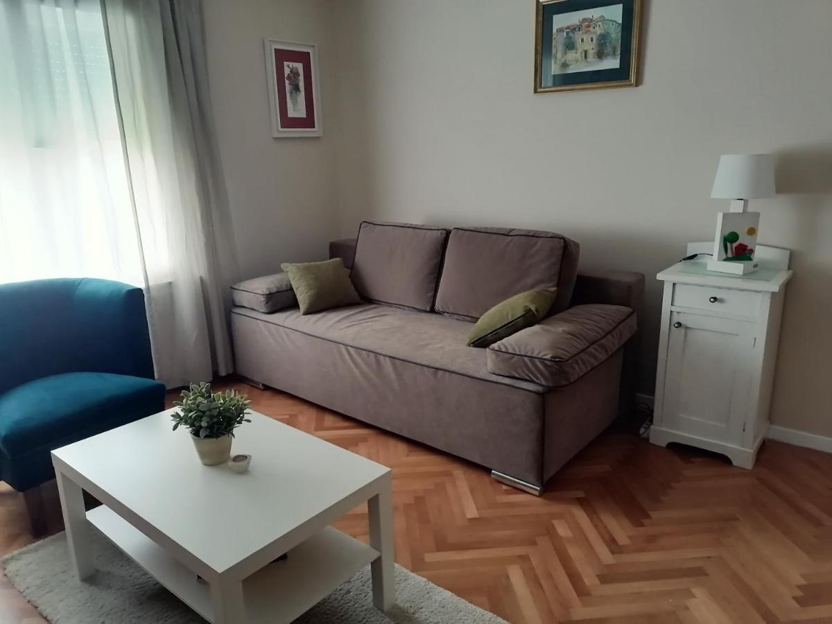 Holiday Home Modric Otočac Екстериор снимка