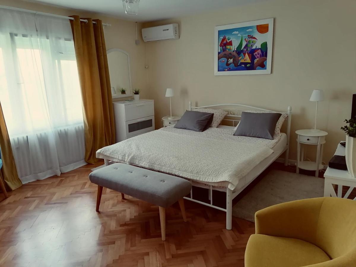 Holiday Home Modric Otočac Екстериор снимка