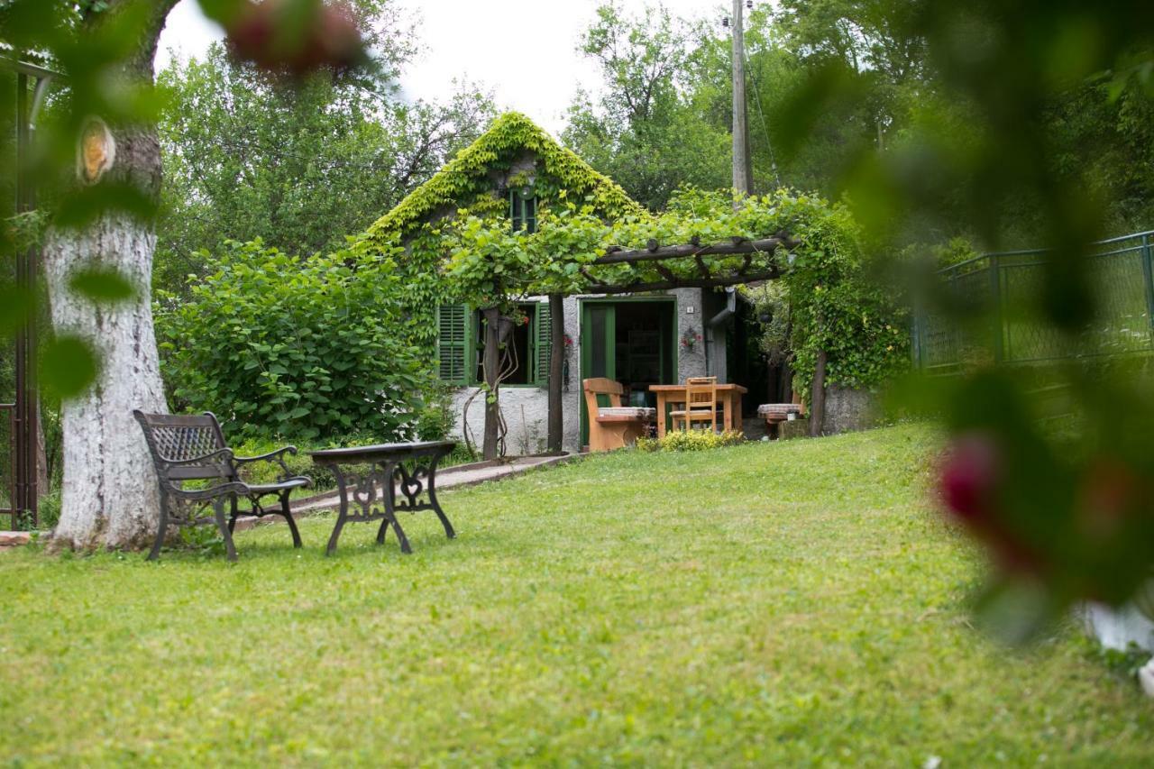 Holiday Home Modric Otočac Екстериор снимка