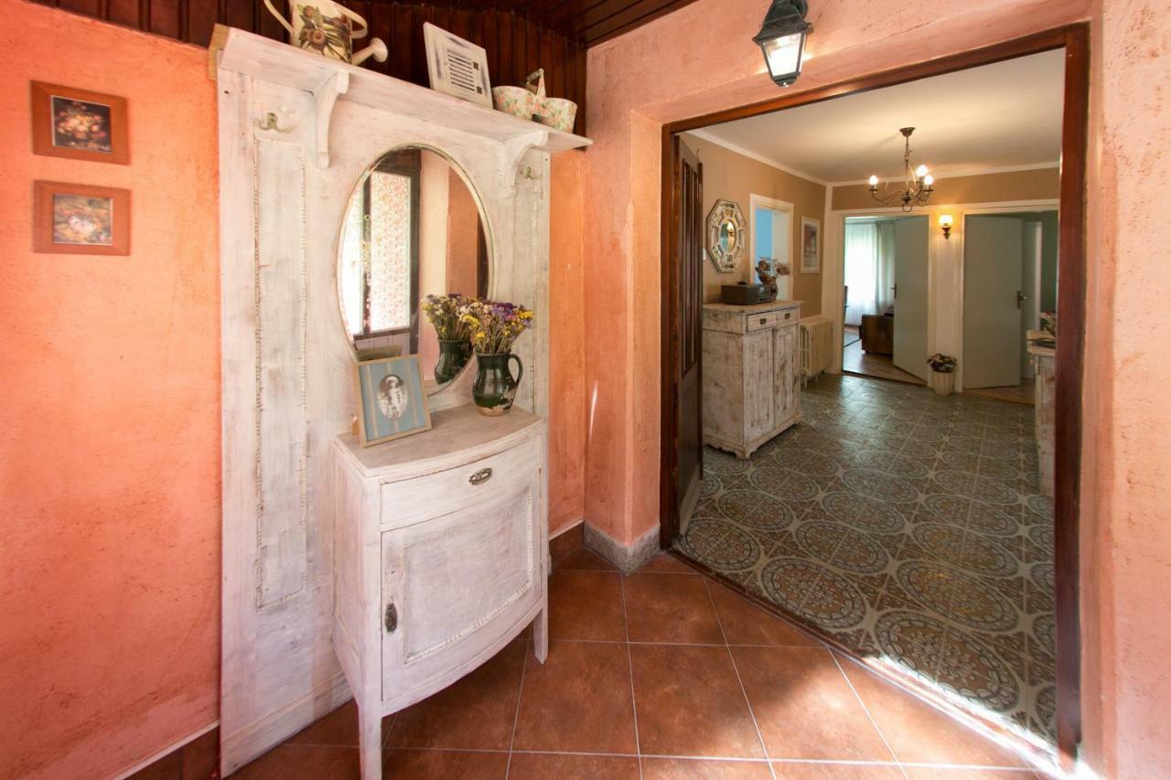 Holiday Home Modric Otočac Екстериор снимка